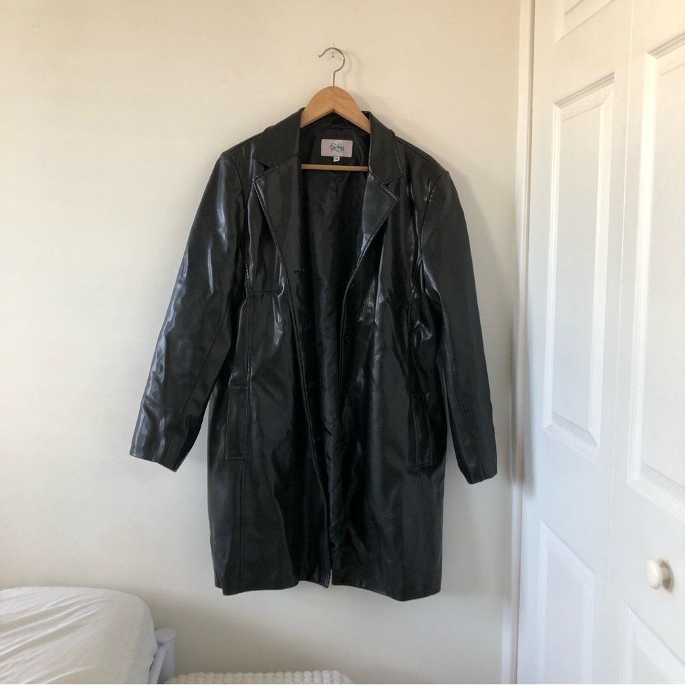 Long leather jacket coat